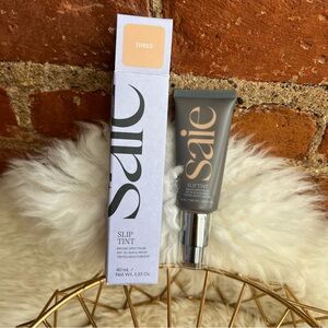 NIB Saie Slip Tint shade three tinted sunscreen moisturizer